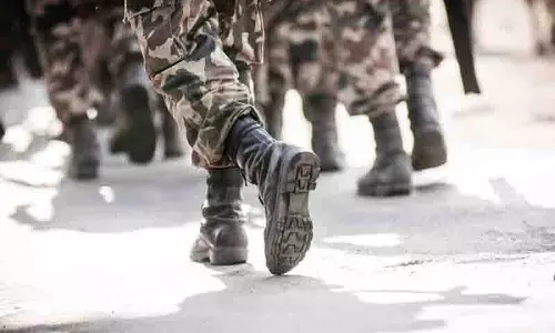 सेना ने बाढ़ प्रभावित Kinnaur से चार लोगों को बचाया सेना ने बाढ़ प्रभावित Kinnaur से चार लोगों को बचाया
