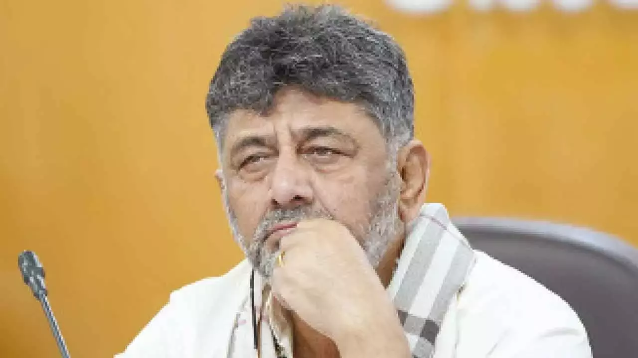 Karnataka: धर्मस्थल के खिलाफ बड़ी साजिश: शिवकुमार Karnataka: धर्मस्थल के खिलाफ बड़ी साजिश: शिवकुमार