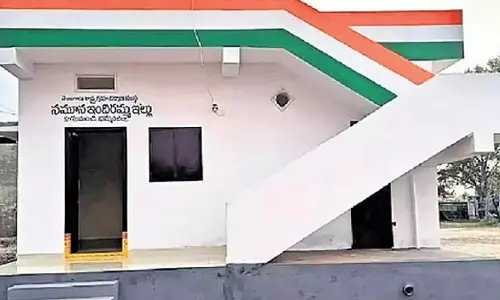 नव आवंटित इंदिराम्मा आवास जीवनयापन के संघर्ष में गए  बदल