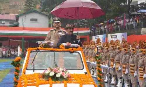 Sukhu ने मंडी के सरकाघाट में राज्य स्तरीय स्वतंत्रता दिवस समारोह की अध्यक्षता की Sukhu ने मंडी के सरकाघाट में राज्य स्तरीय स्वतंत्रता दिवस समारोह की अध्यक्षता की