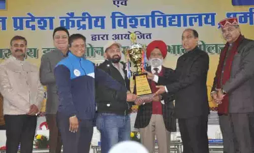 Ludhiana के एथलीट ने भारोत्तोलन और पावरलिफ्टिंग में स्थापित किए मानक Ludhiana के एथलीट ने भारोत्तोलन और पावरलिफ्टिंग में स्थापित किए मानक