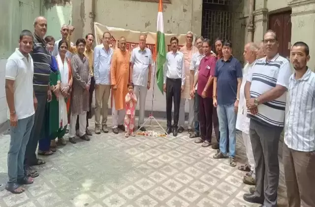 Kolkata: जीवन में सार्थकता पर जोर दें: महावीर बजाज Kolkata: जीवन में सार्थकता पर जोर दें: महावीर बजाज