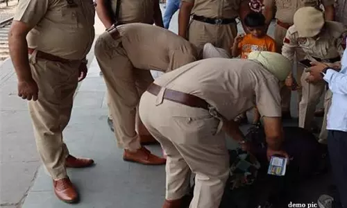 Chandigarh: अंबाला में ट्रेन रोककर बम की अफवाह की जांच