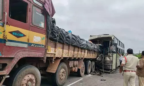 Jadcherla में घातक सड़क दुर्घटना