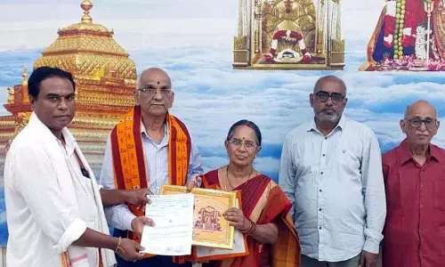 Hyderabad के भक्त ने श्रीशैलम अन्नप्रसाद योजना के लिए दान दिया Hyderabad के भक्त ने श्रीशैलम अन्नप्रसाद योजना के लिए दान दिया