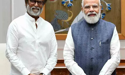 प्रधानमंत्री ने रजनीकांत को दी 50 साल पूरे होने पर शुभकामनाएं प्रधानमंत्री ने रजनीकांत को दी 50 साल पूरे होने पर शुभकामनाएं