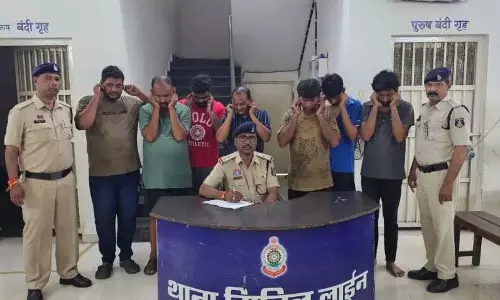 CG: बिजली कनेक्शन विवाद फिर भड़का, 7 लोग गिरफ्तार, प्रतिबंधात्मक कार्रवाई CG: बिजली कनेक्शन विवाद फिर भड़का, 7 लोग गिरफ्तार, प्रतिबंधात्मक कार्रवाई