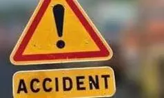 UP Accident: कार और ट्रक में टक्कर, दो भाइयों की मौत UP Accident: कार और ट्रक में टक्कर, दो भाइयों की मौत