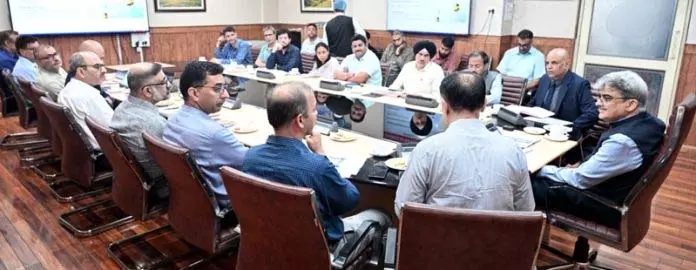 मुख्य सचिव ने J&K में विकास और शासन के लिए CITAG के रोडमैप का आकलन किया मुख्य सचिव ने J&K में विकास और शासन के लिए CITAG के रोडमैप का आकलन किया