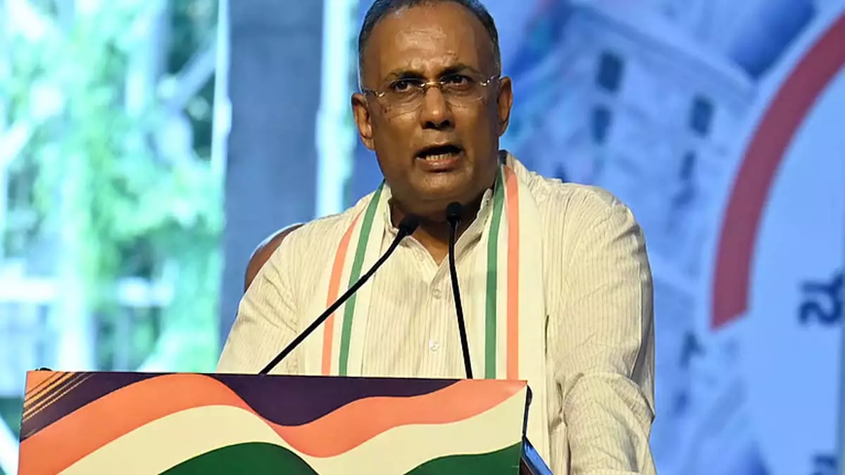 SIT जांच से मंदिर नगरी की छवि धूमिल नहीं होगी: मंत्री दिनेश गुंडू राव SIT जांच से मंदिर नगरी की छवि धूमिल नहीं होगी: मंत्री दिनेश गुंडू राव