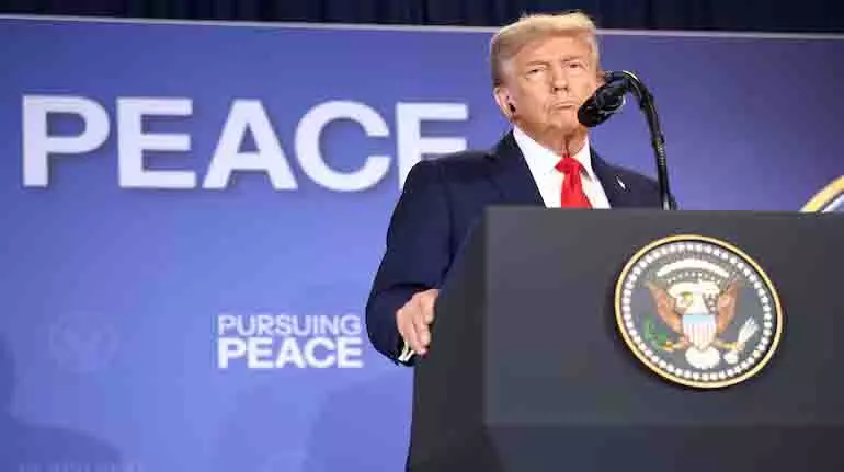 Donald Trump: शी जिनपिंग ने मेरे कार्यकाल में ताइवान पर आक्रमण न करने की कसम खाई Donald Trump: शी जिनपिंग ने मेरे कार्यकाल में ताइवान पर आक्रमण न करने की कसम खाई
