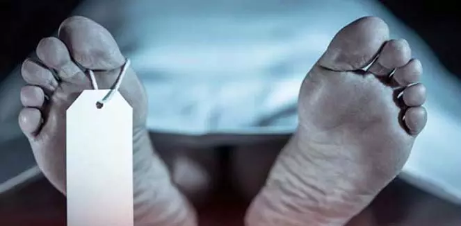 Odisha: नमाज अदा करते समय महिला की साड़ी में आग लगी, मौत Odisha: नमाज अदा करते समय महिला की साड़ी में आग लगी, मौत