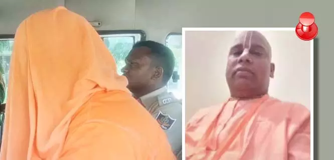 Dhenkanal में बलात्कार के आरोप में स्वयंभू बाबा गिरफ्तार Dhenkanal में बलात्कार के आरोप में स्वयंभू बाबा गिरफ्तार