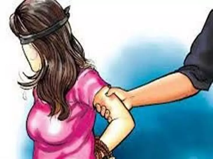 Hooghly: नाबालिग से छेड़छाड़ के आरोप में युवक से पूछताछ Hooghly: नाबालिग से छेड़छाड़ के आरोप में युवक से पूछताछ