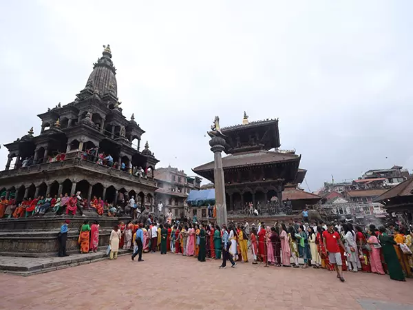 Nepal में जन्माष्टमी पर कृष्ण मंदिर में उमड़ा जनसैलाब Nepal में जन्माष्टमी पर कृष्ण मंदिर में उमड़ा जनसैलाब