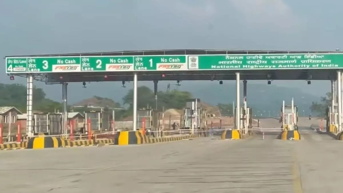 Mandi: मंडी जिले में टकोली टोल टैक्स नहीं लिया जाएगा Mandi: मंडी जिले में टकोली टोल टैक्स नहीं लिया जाएगा