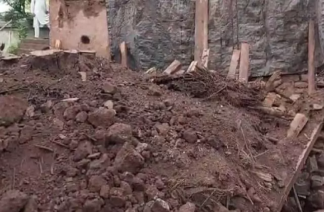 Rajouri: राजौरी में आपदा को लेकर हाई अलर्ट जारी Rajouri: राजौरी में आपदा को लेकर हाई अलर्ट जारी