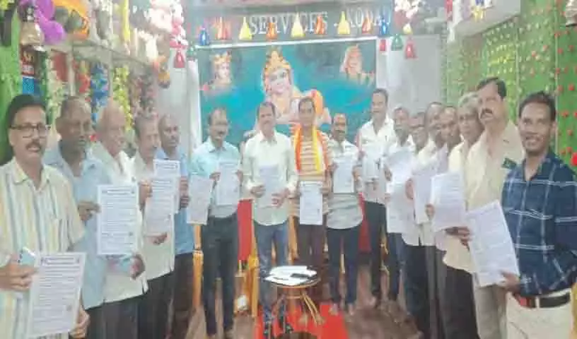 योग शिक्षा को पाठ्यक्रम में शामिल किया जाना चाहिए: Marikanti Venkat योग शिक्षा को पाठ्यक्रम में शामिल किया जाना चाहिए: Marikanti Venkat
