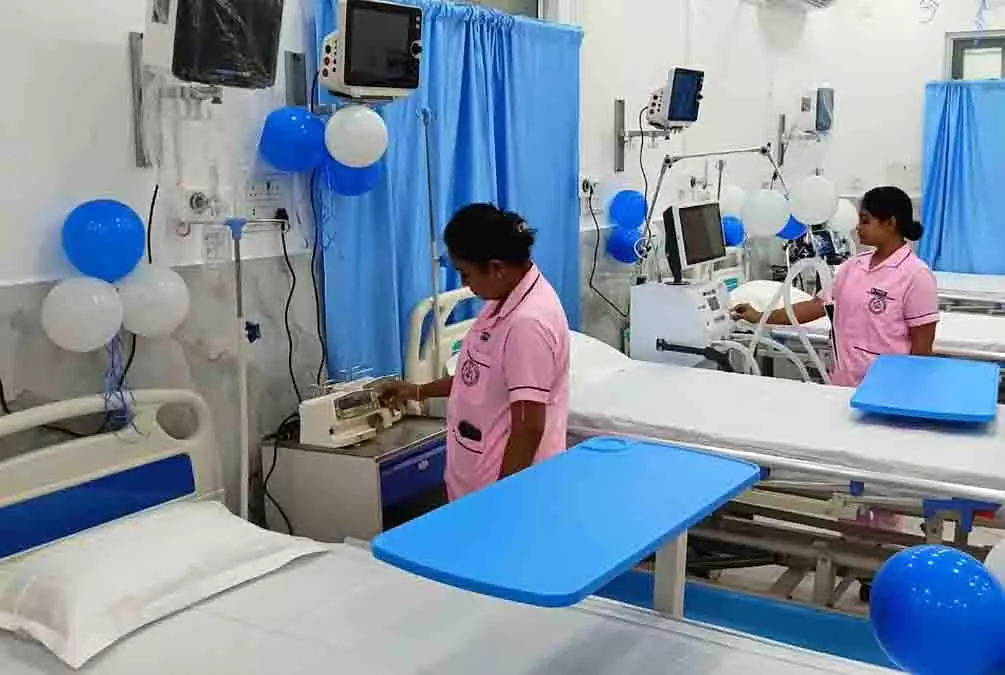 New Barrackpore बीसी रॉय अस्पताल में बर्न यूनिट का शुभारंभ New Barrackpore बीसी रॉय अस्पताल में बर्न यूनिट का शुभारंभ