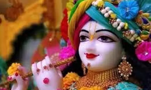 Krishna Janmashtami Vrat Kath:जन्माष्टमी की इस व्रत कथा को पढ़े बिना अधूरा माना जाता है व्रत Krishna Janmashtami Vrat Kath:जन्माष्टमी की इस व्रत कथा को पढ़े बिना अधूरा माना जाता है व्रत