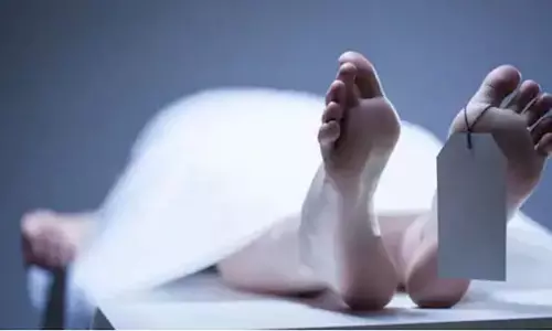 हिस्ट्रीशीटर की लाश सड़क किनारे मिली, टूट गई है जांघ की हड्डी