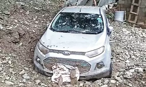 कंगन गांवों में अचानक आई बाढ़ ने तबाही मचाई कंगन गांवों में अचानक आई बाढ़ ने तबाही मचाई