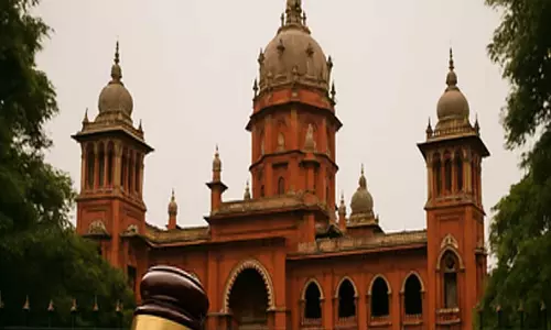 Madras HC  ने हाथियों के रास्तों पर स्थित संस्थानों के निरीक्षण का आदेश दिया