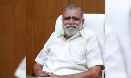ईडी ने तमिलनाडु के मंत्री पेरियासामी से जुड़ी संपत्तियों पर छापेमारी की ईडी ने तमिलनाडु के मंत्री पेरियासामी से जुड़ी संपत्तियों पर छापेमारी की