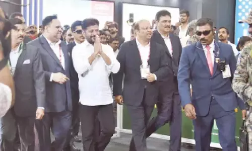 CM  रेवंत रेड्डी ने बुनियादी ढाँचे पर बड़ा दांव लगाया