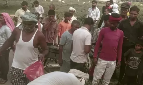 Mirzapur: पुलिस ने मिर्जापुर में ट्रेन हादसे का शव कब्जे में लिया