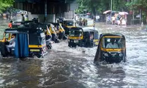 Mumbai: मुंबई में आफत की बारिश, BMC पर केंद्र सरकार का आरोप