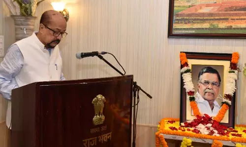 गवर्नर डेका ने नागालैण्ड के राज्यपाल गणेशन को दी श्रद्धांजलि