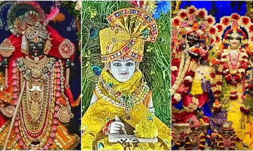 Ujjain: उज्जैन में जन्माष्टमी की रौनक, भजनों से गूंजा शहर Ujjain: उज्जैन में जन्माष्टमी की रौनक, भजनों से गूंजा शहर