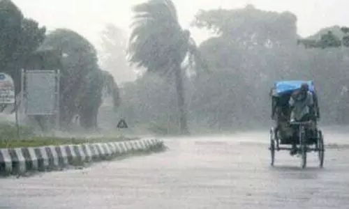 Odisha के कोरापुट और मलकानगिरी में भारी बारिश से सामान्य जनजीवन अस्त-व्यस्त