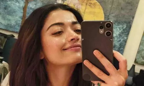Rashmika Mandanna ने विजय देवरकोंडा के साथ 7 साल पुरानी रोमांटिक तस्वीर शेयर की