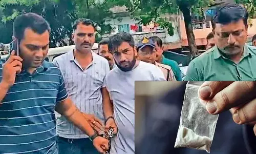 Bhopal: सरकारी भूमि पर कब्जा कर मछली परिवार ने खड़ा किया बड़ा व्यापार