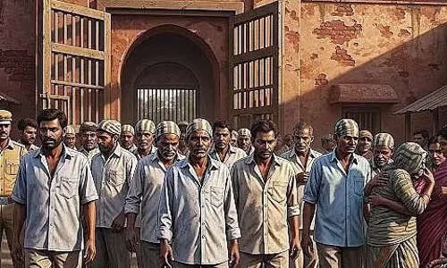 Indore: स्वतंत्रता दिवस पर 16 जेलों से 6 महिलाओं समेत 156 कैदी रिहा Indore: स्वतंत्रता दिवस पर 16 जेलों से 6 महिलाओं समेत 156 कैदी रिहा