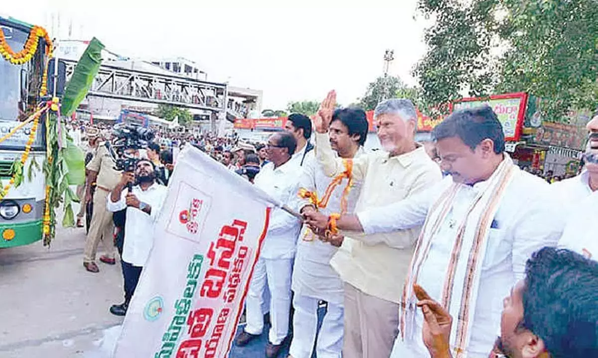 Andhra: हर बस में GPS, आंध्र प्रदेश में जल्द ही महिला RTC ड्राइवर Andhra: हर बस में GPS, आंध्र प्रदेश में जल्द ही महिला RTC ड्राइवर