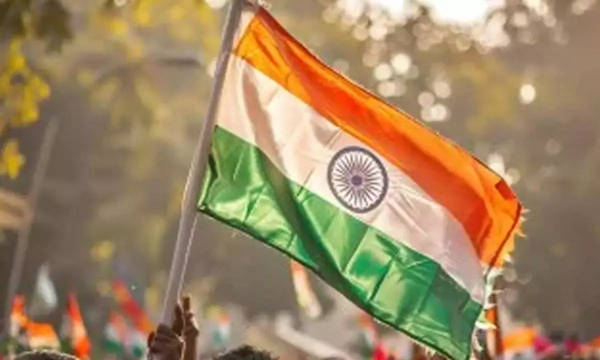 Andhra: न्यायालय परिसर में स्वतंत्रता दिवस का भव्य आयोजन Andhra: न्यायालय परिसर में स्वतंत्रता दिवस का भव्य आयोजन