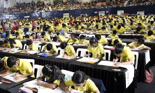 हैदराबाद में UCMAS राष्ट्रीय प्रतियोगिता में 6,000 से अधिक बच्चों ने कौशल का प्रदर्शन किया हैदराबाद में UCMAS राष्ट्रीय प्रतियोगिता में 6,000 से अधिक बच्चों ने कौशल का प्रदर्शन किया
