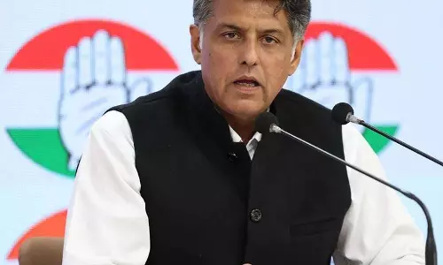 सत्ता में बने रहने के लिए भाजपा चुनाव आयोग का दुरुपयोग कर रही: MP Manish Tiwari