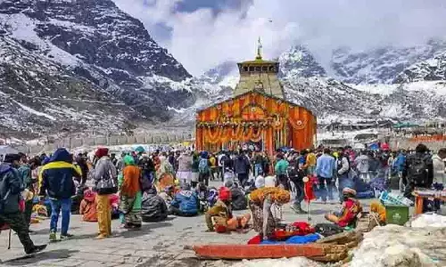 पहाड़ी की चोटी से एक गोली लुढ़क कर नीचे आई और उसे लगी.. केदारनाथ तीर्थयात्री की मौत पहाड़ी की चोटी से एक गोली लुढ़क कर नीचे आई और उसे लगी.. केदारनाथ तीर्थयात्री की मौत