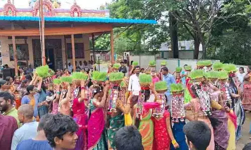आदिवासी समूहों में तीज उत्सव संपन्न आदिवासी समूहों में तीज उत्सव संपन्न