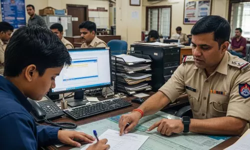 बिजली विभाग की बड़ी चोरी: 7 गांवों से एबी केबल और ट्रांसफार्मर सामग्री गायब, FIR दर्ज बिजली विभाग की बड़ी चोरी: 7 गांवों से एबी केबल और ट्रांसफार्मर सामग्री गायब, FIR दर्ज
