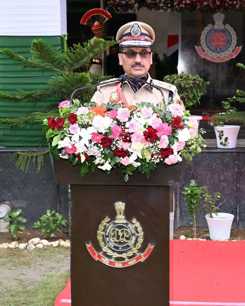 CP Singhs call: दिल्ली पुलिस में आत्मनिर्भरता और तकनीक को बढ़ावा CP Singhs call: दिल्ली पुलिस में आत्मनिर्भरता और तकनीक को बढ़ावा