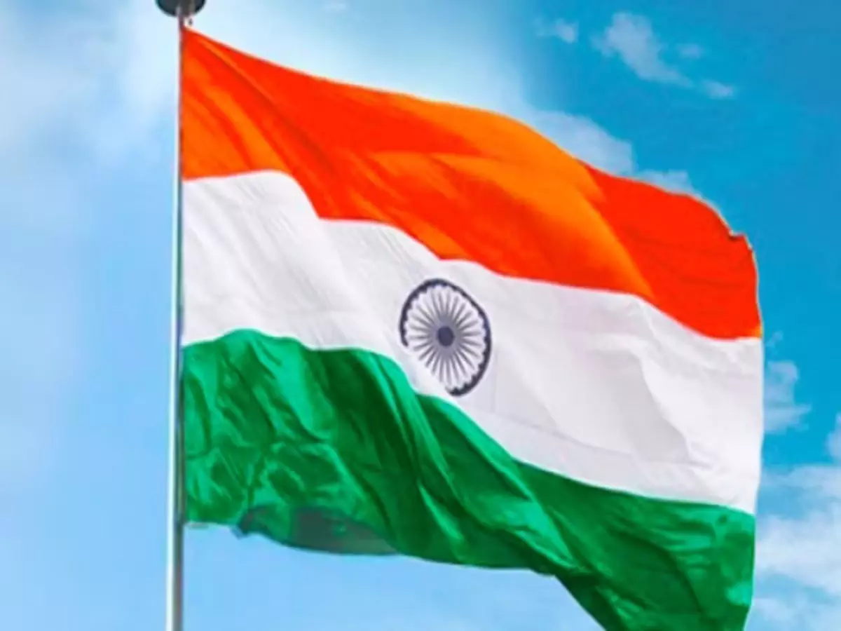 25 साल बाद लाल गलियारे से बाहर निकल देखा आजादी का जश्न 25 साल बाद लाल गलियारे से बाहर निकल देखा आजादी का जश्न