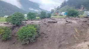 बादल फटने से प्रभावित कठुआ गांव में बचाव अभियान जोरों पर: Jitendra Singh बादल फटने से प्रभावित कठुआ गांव में बचाव अभियान जोरों पर: Jitendra Singh