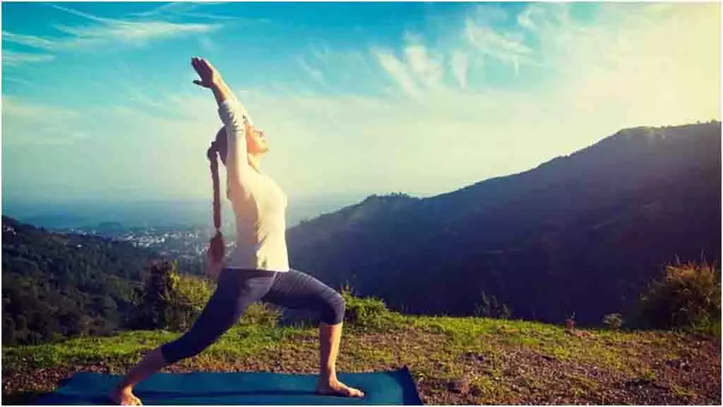 Yoga Tips: वजन कम करने में असरदार हैं ये योगासन Yoga Tips: वजन कम करने में असरदार हैं ये योगासन