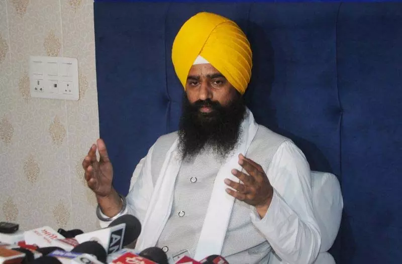 Kartarpur कॉरिडोर को फिर से खोलने की मांग, गर्गज Kartarpur कॉरिडोर को फिर से खोलने की मांग, गर्गज
