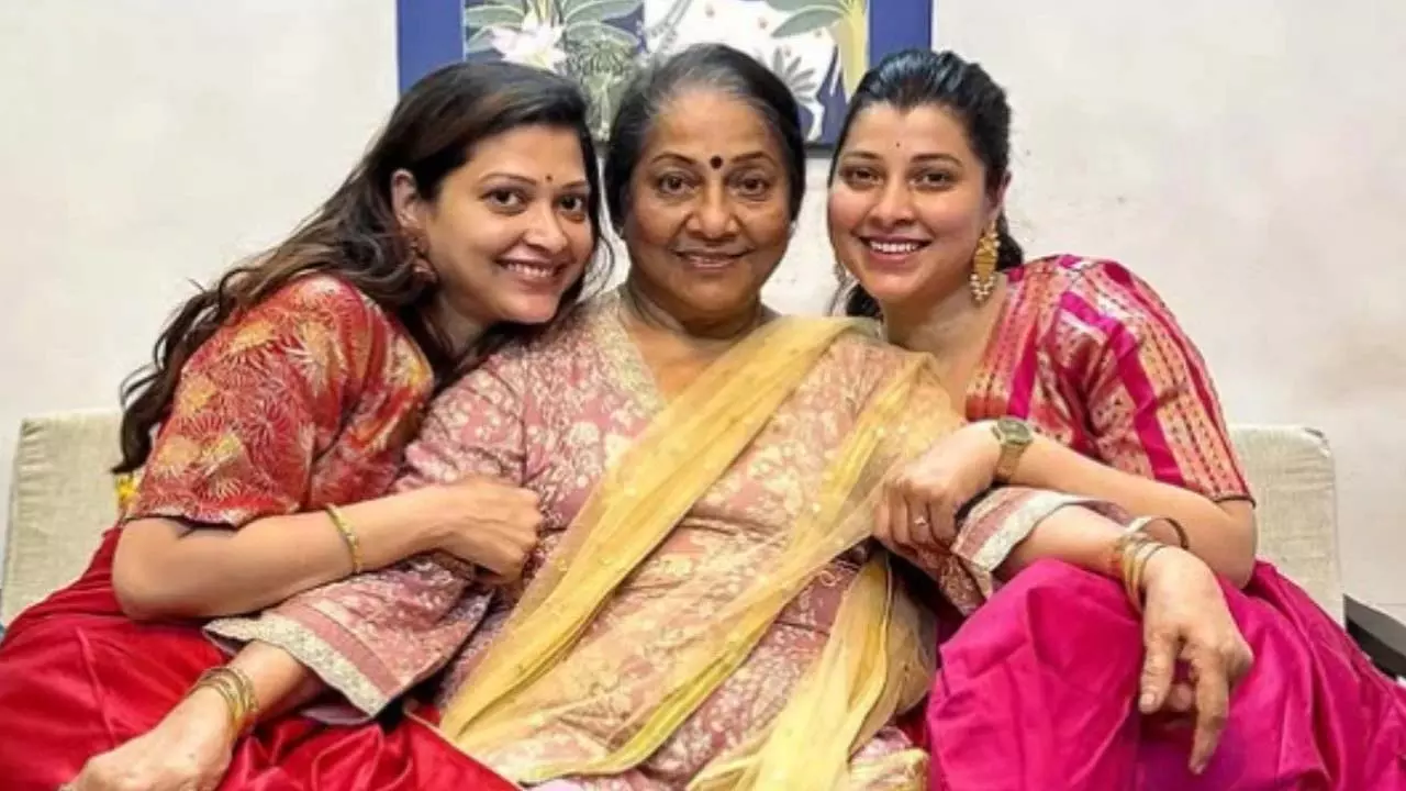 वरिष्ठ मराठी अभिनेत्री Jyoti Chandekar का निधन वरिष्ठ मराठी अभिनेत्री Jyoti Chandekar का निधन